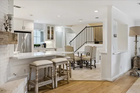 $1,250,000 | 7910 Del Monte Drive, Houston, TX 77063