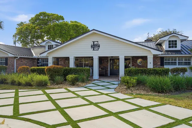 $4,500,000 | 13850 Southwest Allapatah Road, Indiantown, FL 34956