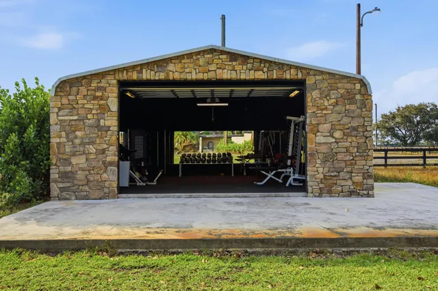 $4,500,000 | 13850 Southwest Allapatah Road, Indiantown, FL 34956