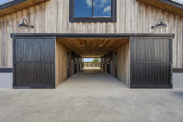 $4,500,000 | 13850 Southwest Allapatah Road, Indiantown, FL 34956