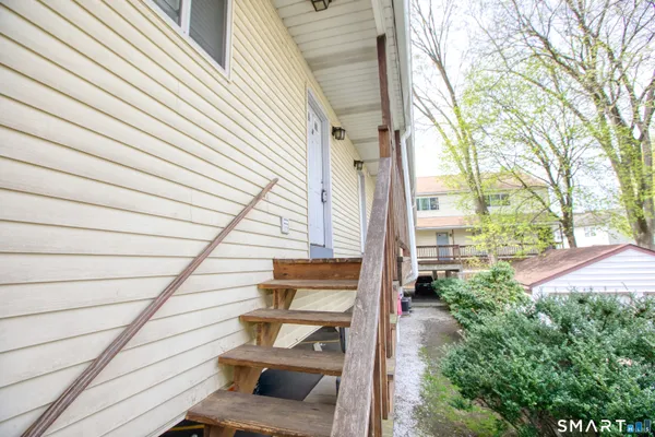 $2,750 | 15 Renwick Street, Unit 2, Stamford, CT 06902
