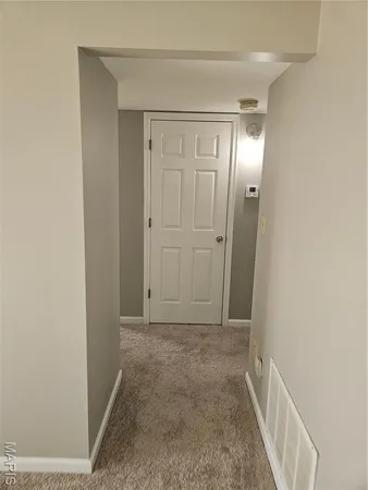 $155,000 | 19 Berview Circle, Unit B, St. Louis, MO 63129