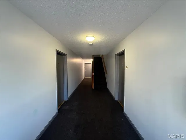 $170,000 | 19 Berview Circle, Unit B, St. Louis, MO 63129