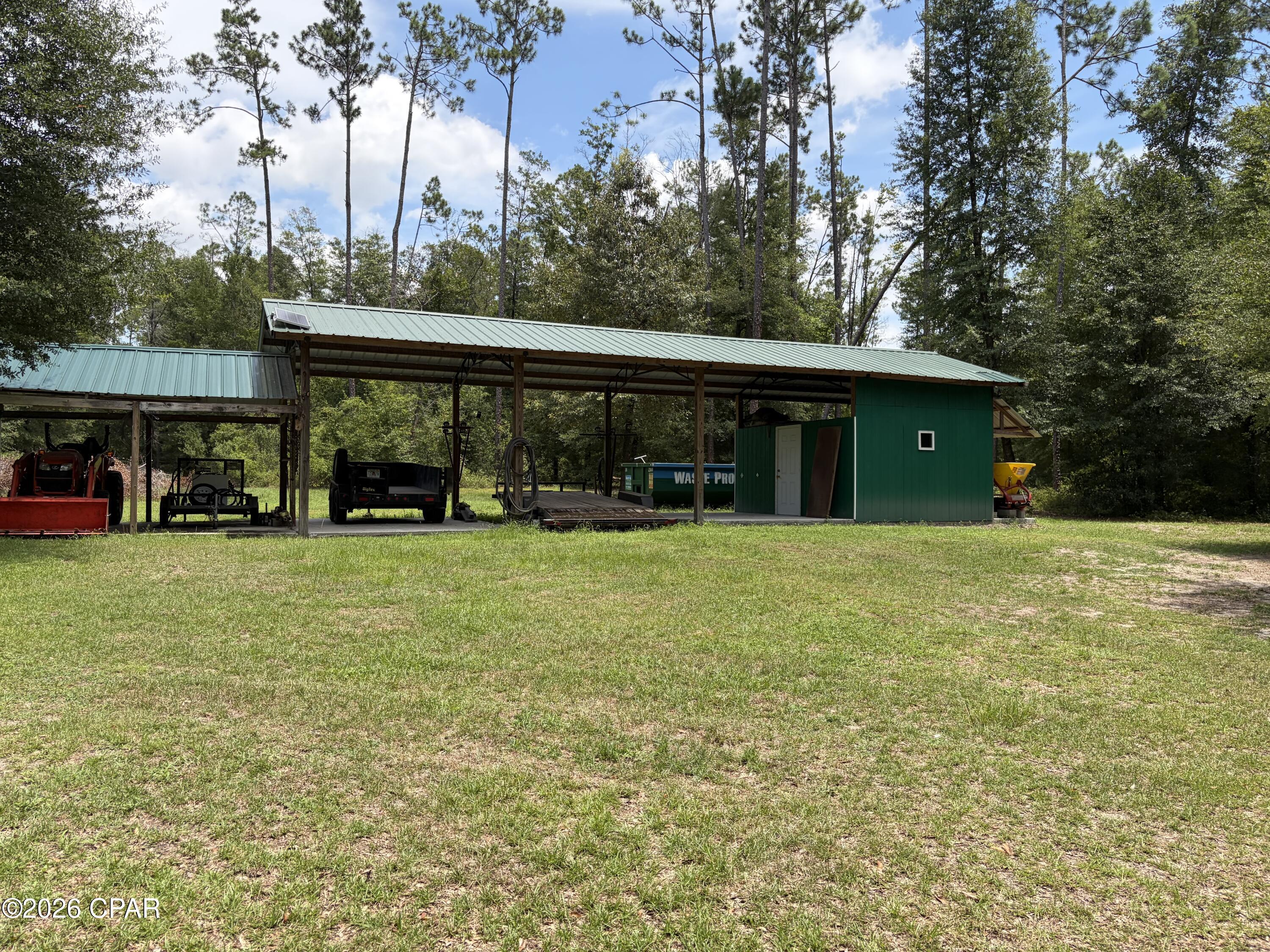 2598 Lawrence Road Marianna, FL 32446 - Photo 37 of 40