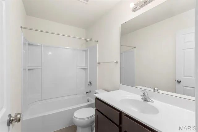 $482,546 | 1748 Martingale Lane, Eureka, MO 63025