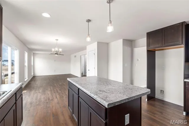 $482,546 | 1748 Martingale Lane, Eureka, MO 63025