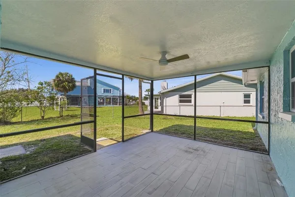 $275,000 | 7608 Yachtsman Drive, Hudson, FL 34667