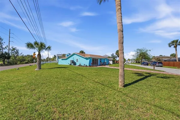 $275,000 | 7608 Yachtsman Drive, Hudson, FL 34667