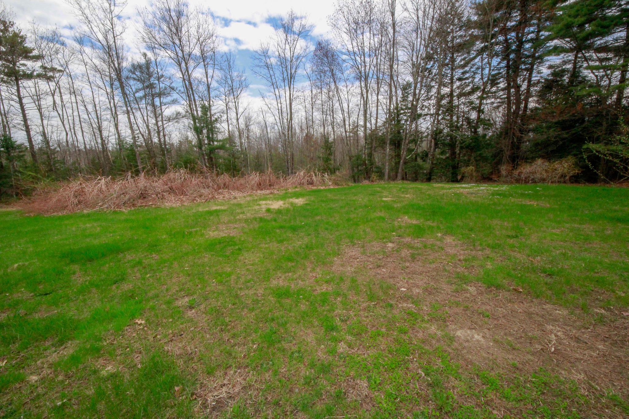 59 Country Club Road Sanford, ME 04073 - Photo 4 of 21 _MG_2419