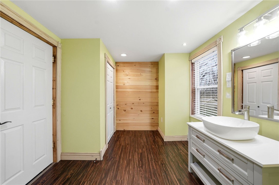 3661 Long Bridge Road Albion, NY 14411 - Photo 11 of 40