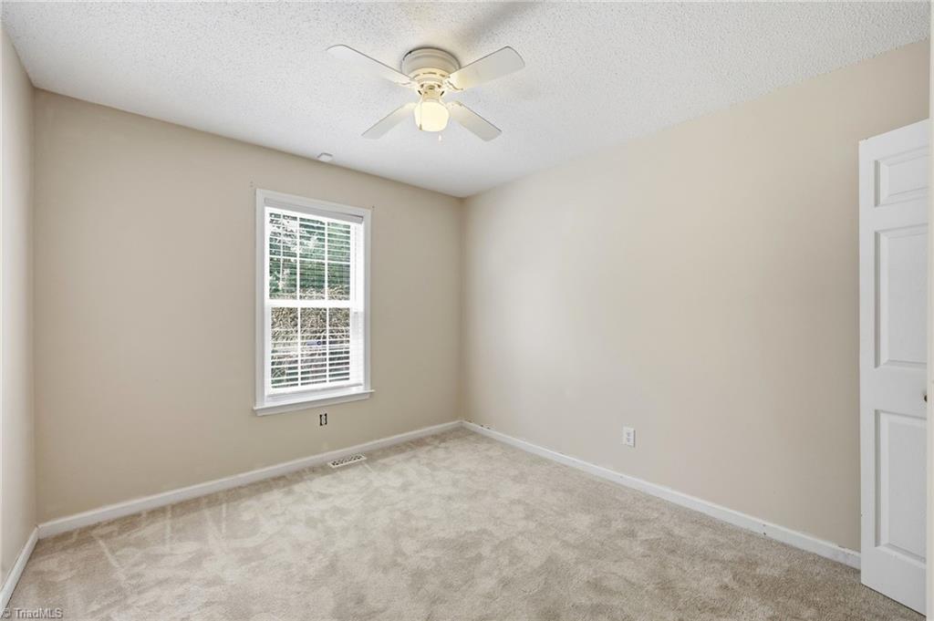 1502 Gibbs Road Reidsville, NC 27320 - Photo 21 of 36