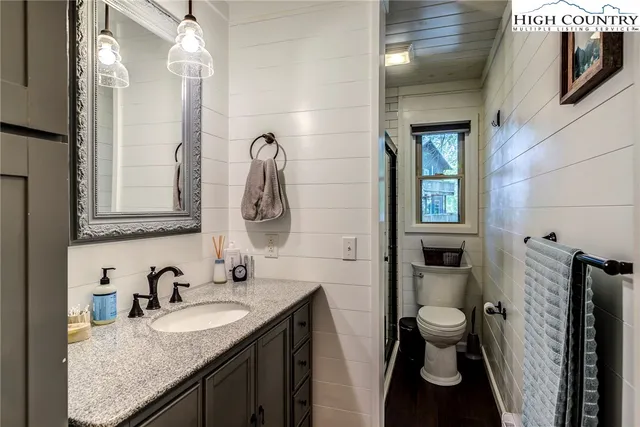 $498,000 | 528 Bear Ridge Trail, Fleetwood, NC 28626