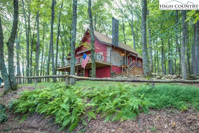 $498,000 | 528 Bear Ridge Trail, Fleetwood, NC 28626
