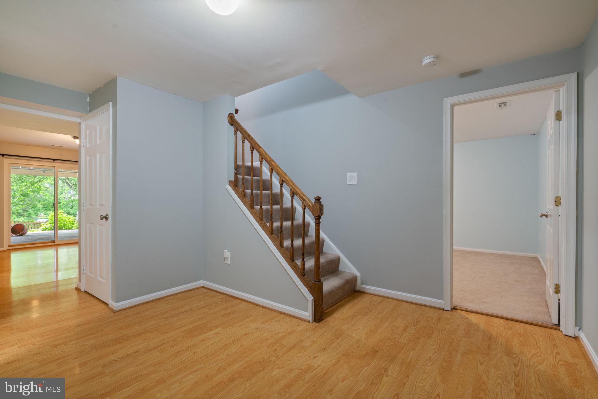 8527 Silverview Drive Lorton, VA 22079 - Photo 18 of 63 a view of an entryway with wooden floor