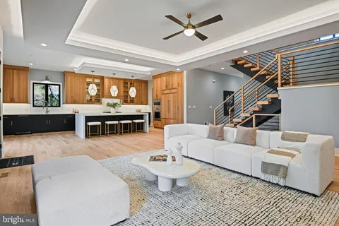 $3,399,000 | 1052 Balls Hill Road, McLean, VA 22101
