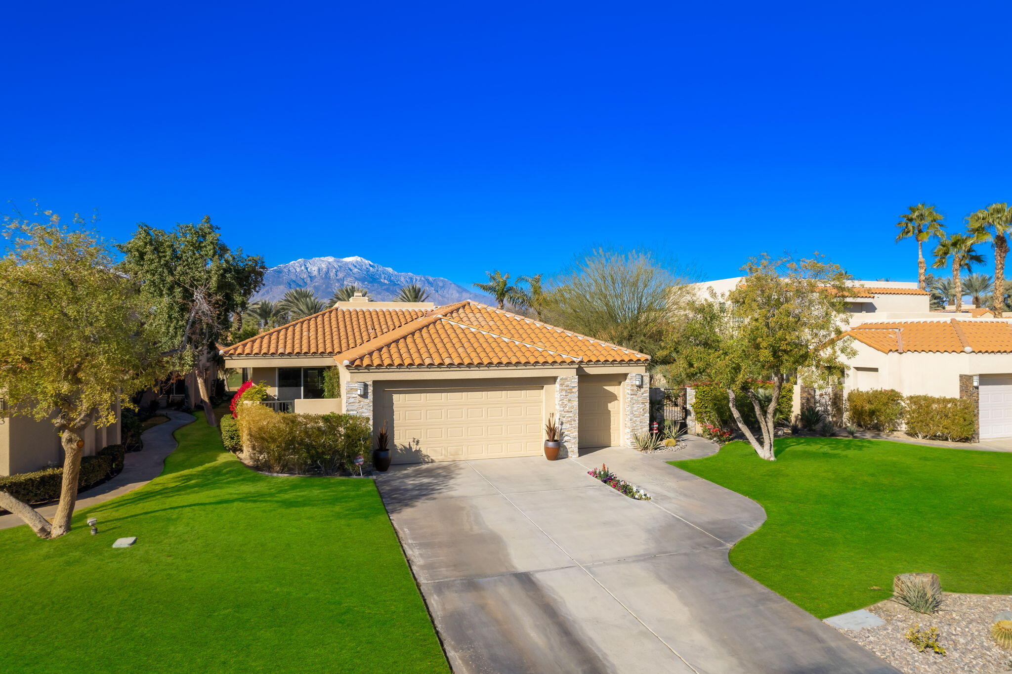 35 Augusta Drive Rancho Mirage, CA 92270 - Photo 6 of 37 2-web-or-mls-JBAugusta_2023_002