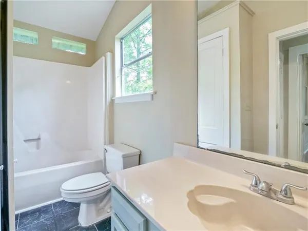 $1,600 | 437 South Vermont Street, Covington, LA 70433