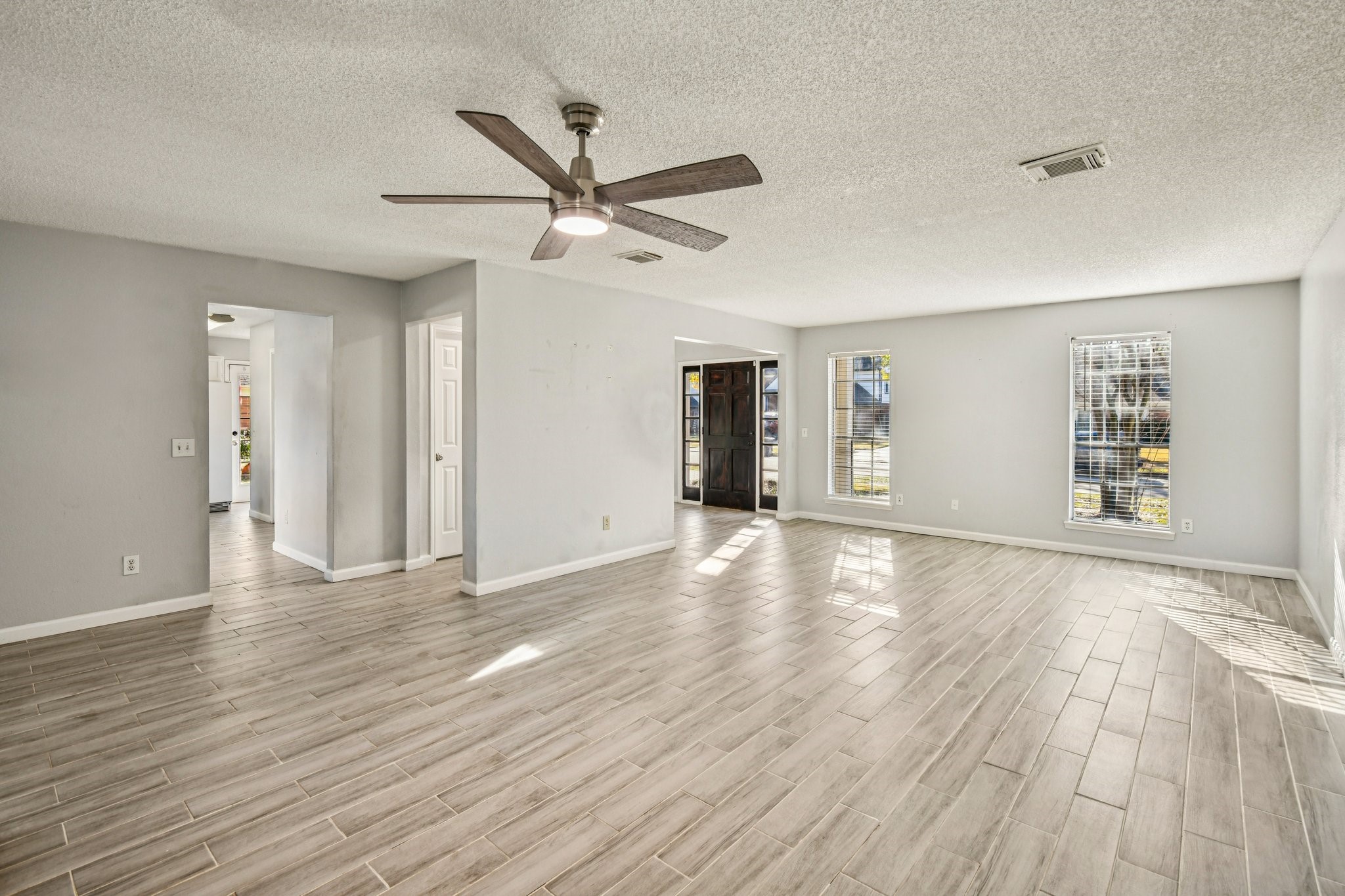 10234 Tablerock Drive Houston, TX 77064 - Photo 2 of 42