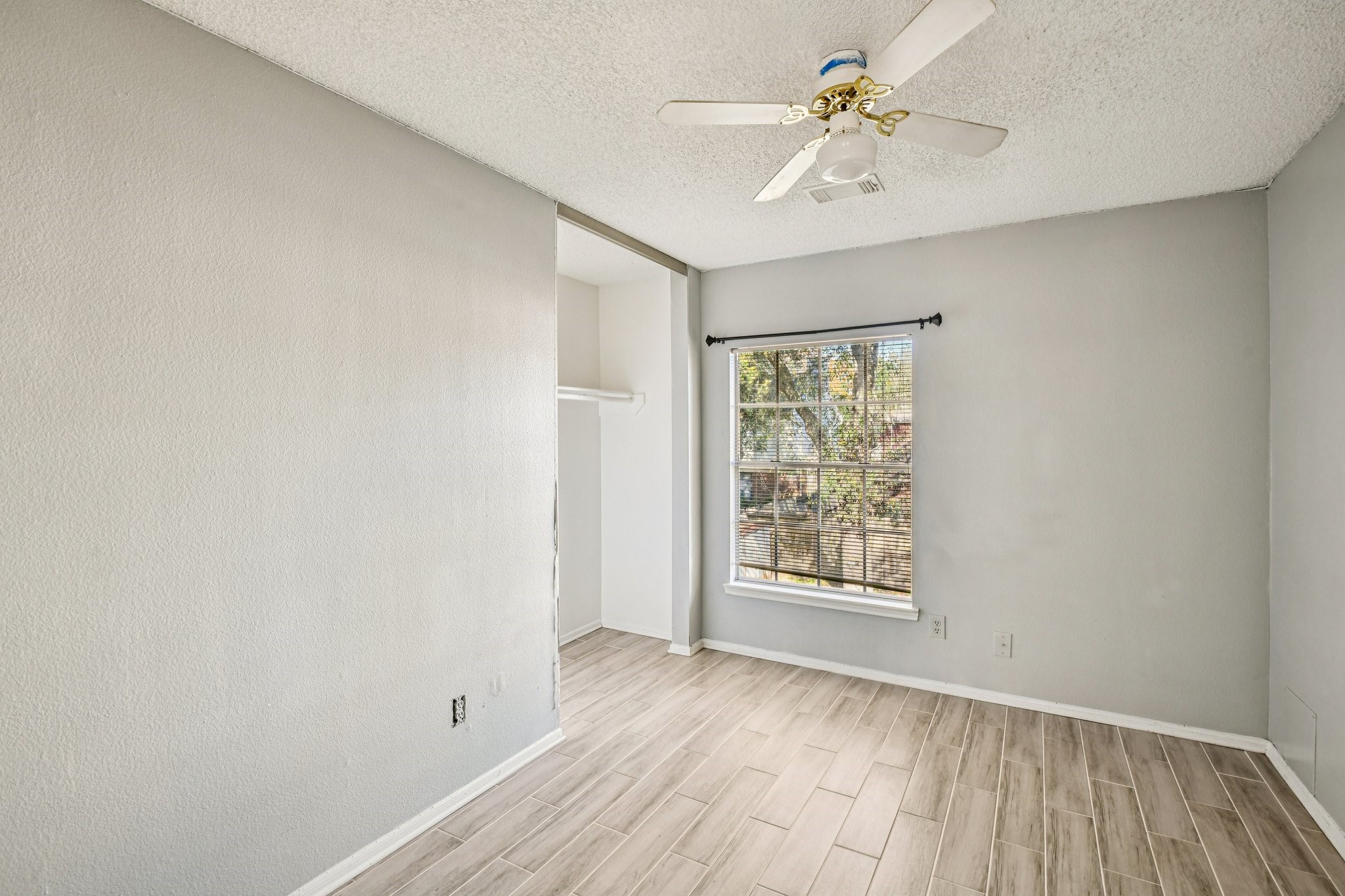 10234 Tablerock Drive Houston, TX 77064 - Photo 29 of 42