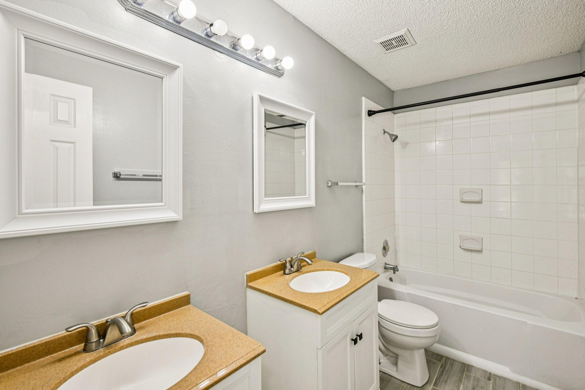 10234 Tablerock Drive Houston, TX 77064 - Photo 32 of 42