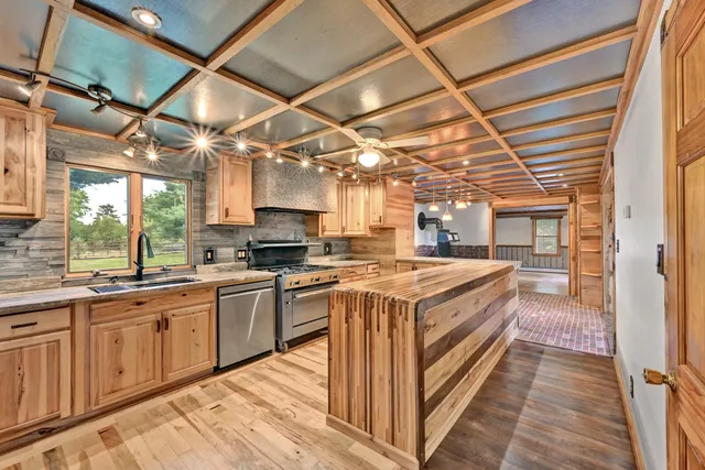 $845,000 | 152 Couillard Road, Palermo, ME 04354