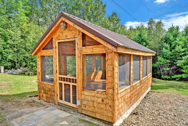 $845,000 | 152 Couillard Road, Palermo, ME 04354