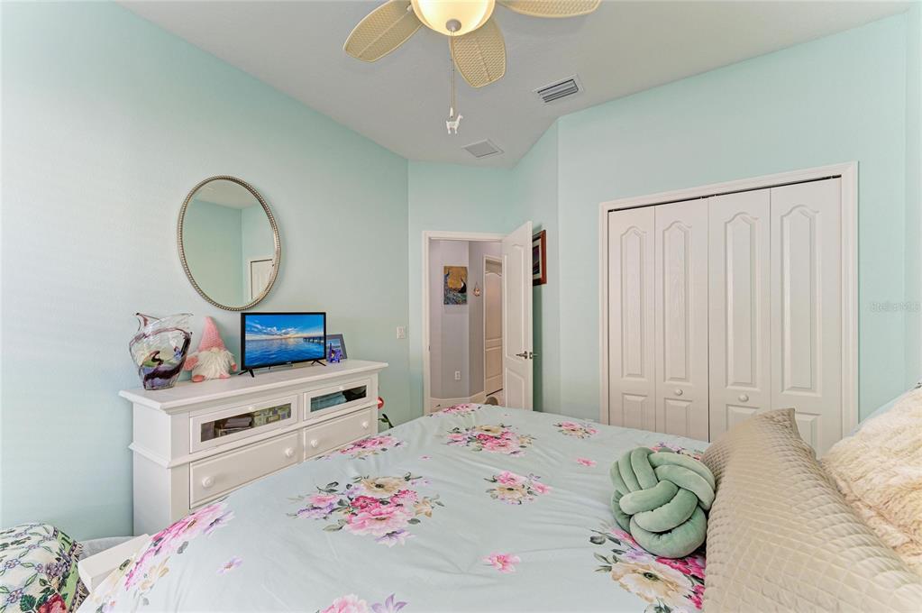 7735 Ridgelake Circle Bradenton, FL 34203 - Photo 26 of 67