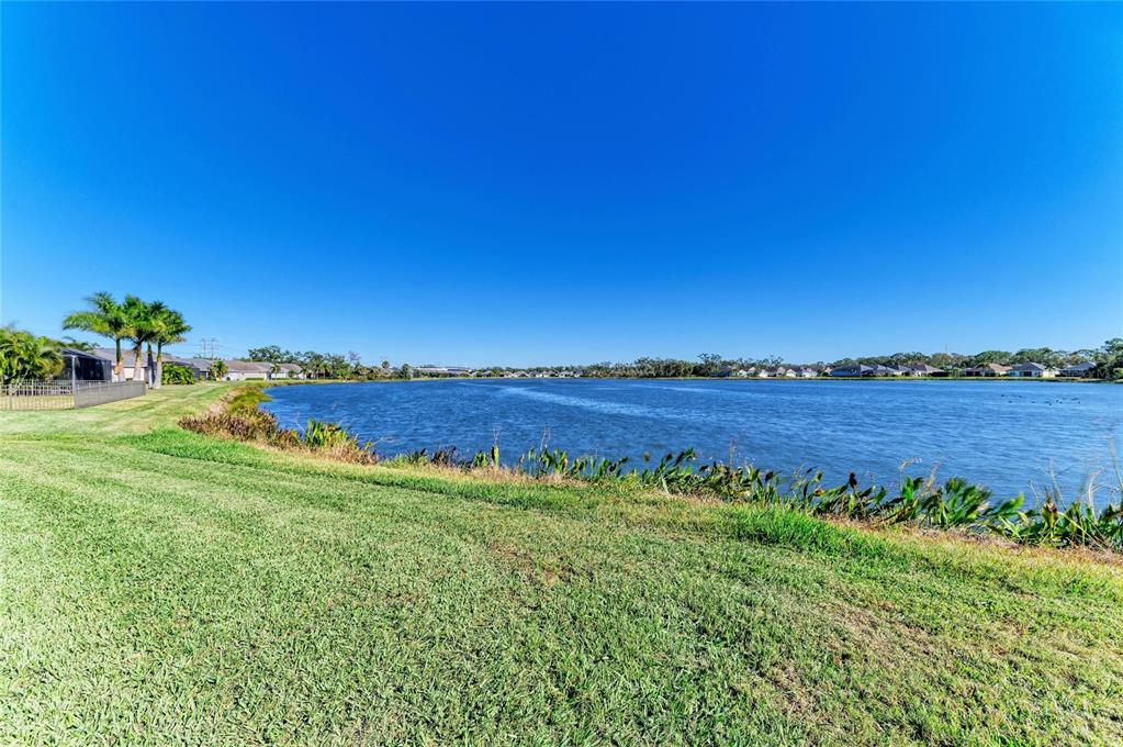 7735 Ridgelake Circle Bradenton, FL 34203 - Photo 45 of 67