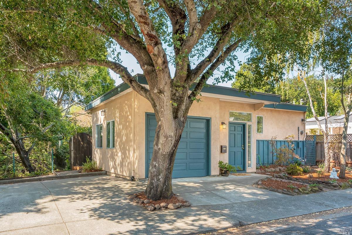 12 Creek Road Fairfax, CA 94930 - Photo 1 of 1 Gallery Image 1