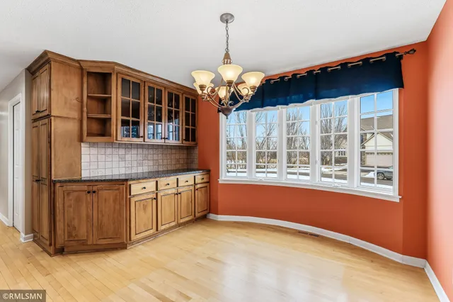 $645,000 | 18455 95th Place North, Maple Grove, MN 55311