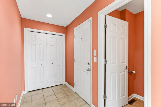 $645,000 | 18455 95th Place North, Maple Grove, MN 55311