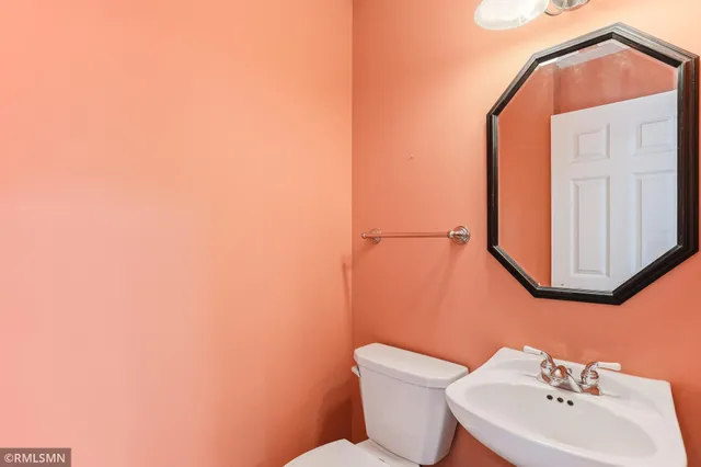 $645,000 | 18455 95th Place North, Maple Grove, MN 55311