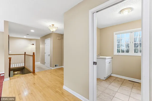 $645,000 | 18455 95th Place North, Maple Grove, MN 55311