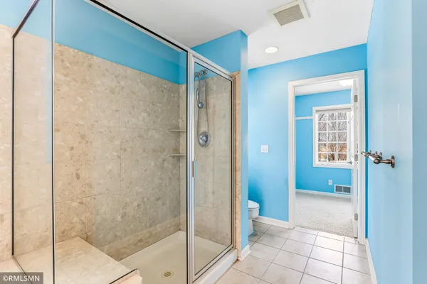 $645,000 | 18455 95th Place North, Maple Grove, MN 55311