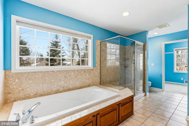 $645,000 | 18455 95th Place North, Maple Grove, MN 55311