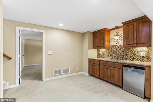 $645,000 | 18455 95th Place North, Maple Grove, MN 55311