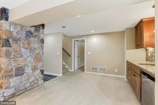 $645,000 | 18455 95th Place North, Maple Grove, MN 55311