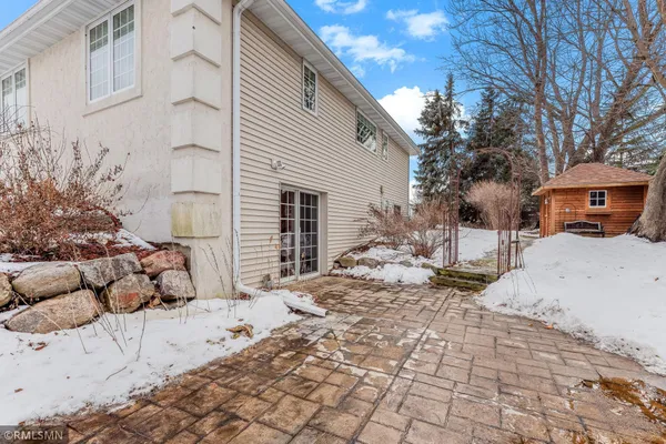 $645,000 | 18455 95th Place North, Maple Grove, MN 55311