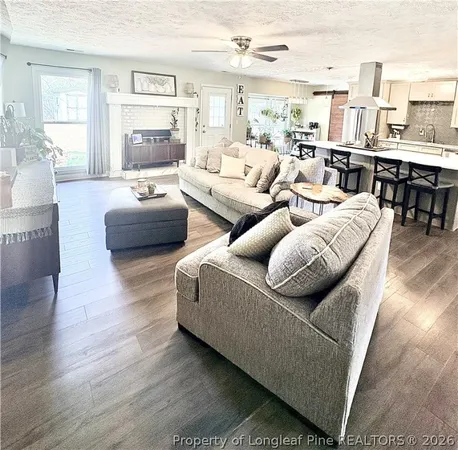 $2,200 | 372 Woodberry Circle, Raeford, NC 28376