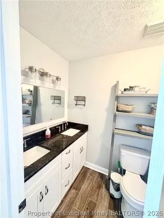 $2,200 | 372 Woodberry Circle, Raeford, NC 28376