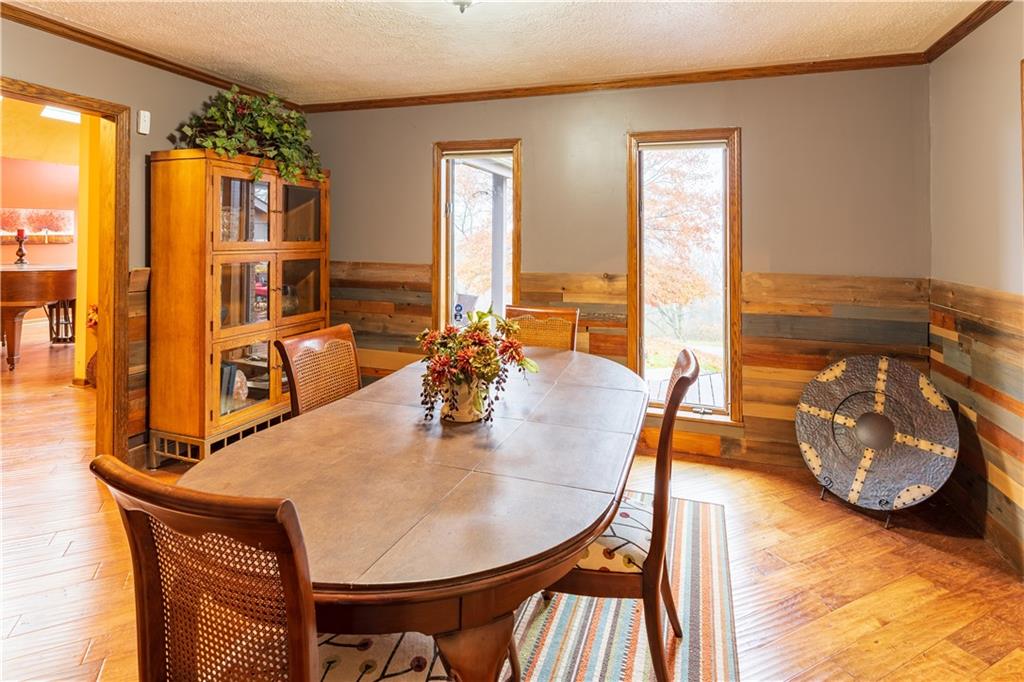817 East Lake Road Transfer, PA 16154 - Photo 11 of 22 Gallery Image 11