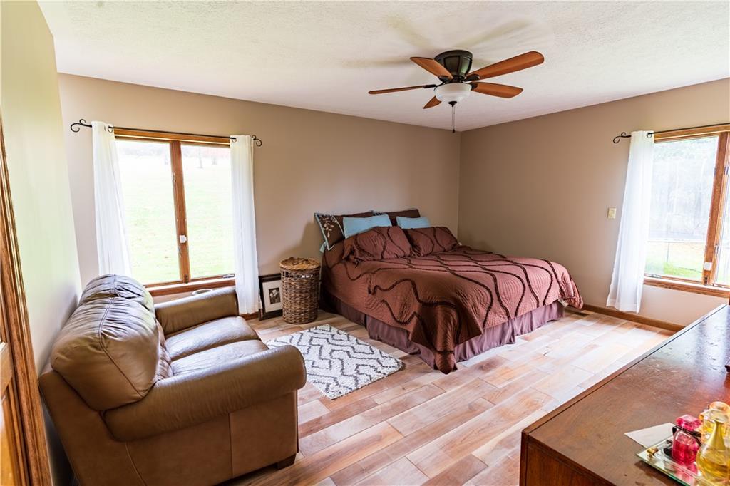 817 East Lake Road Transfer, PA 16154 - Photo 16 of 22 Gallery Image 16