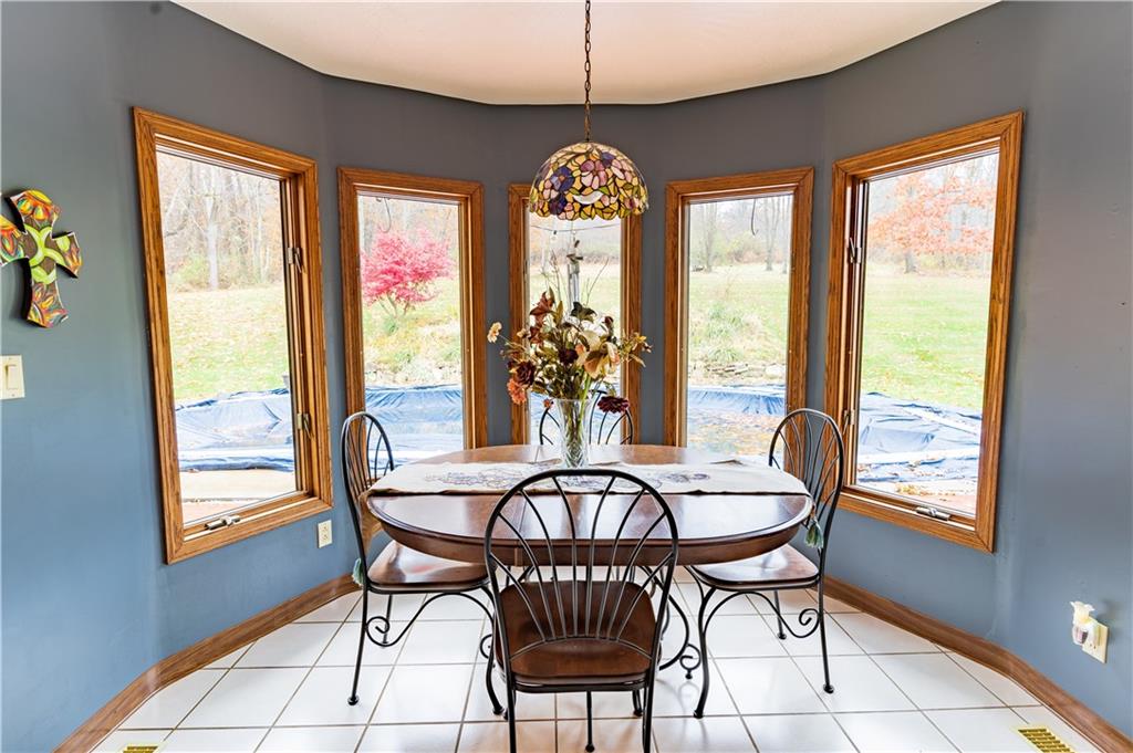 817 East Lake Road Transfer, PA 16154 - Photo 9 of 22 Gallery Image 9