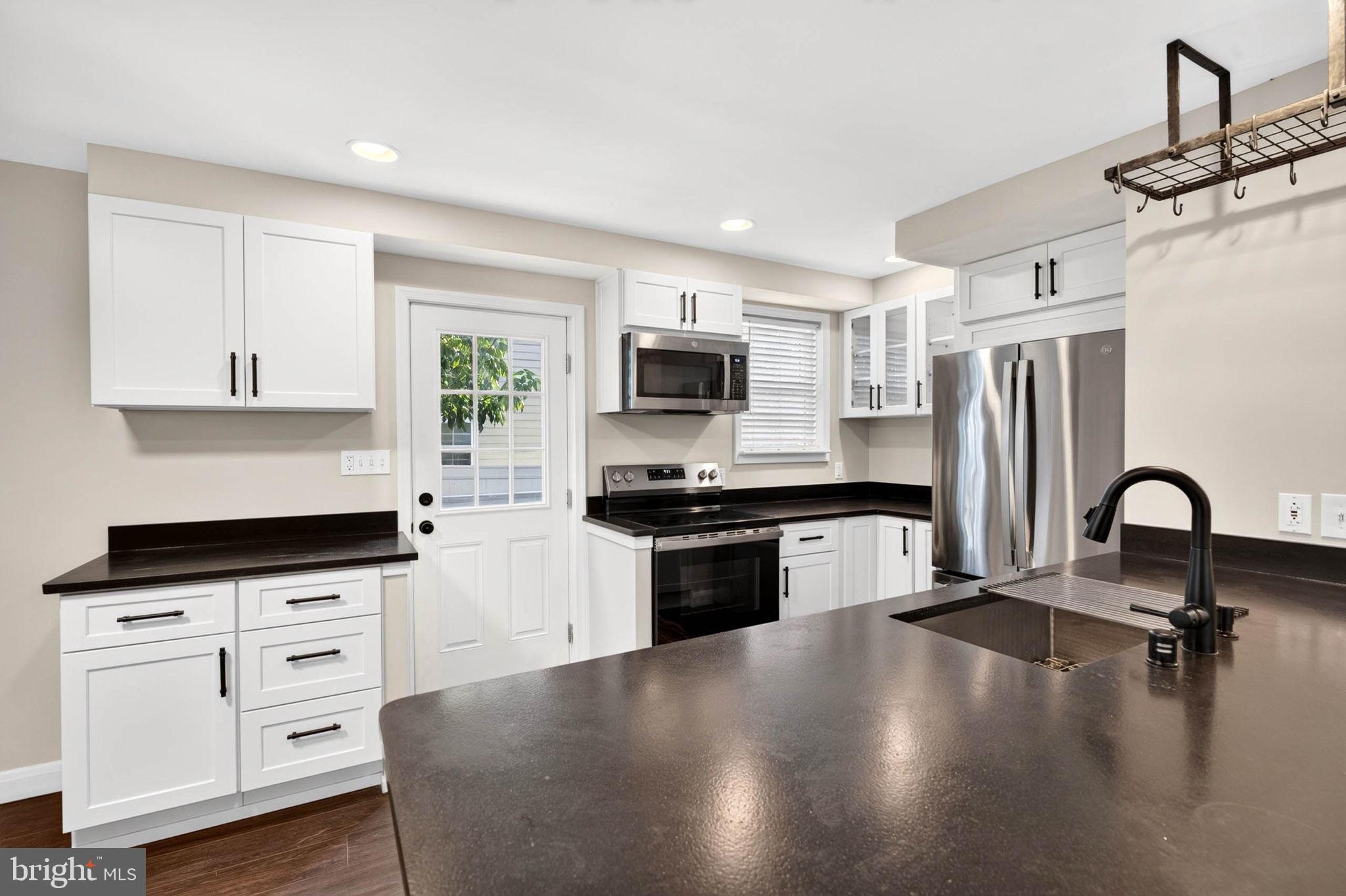 515 South Rolling Road Baltimore, MD 21228 - Photo 19 of 72 Gallery Image 19