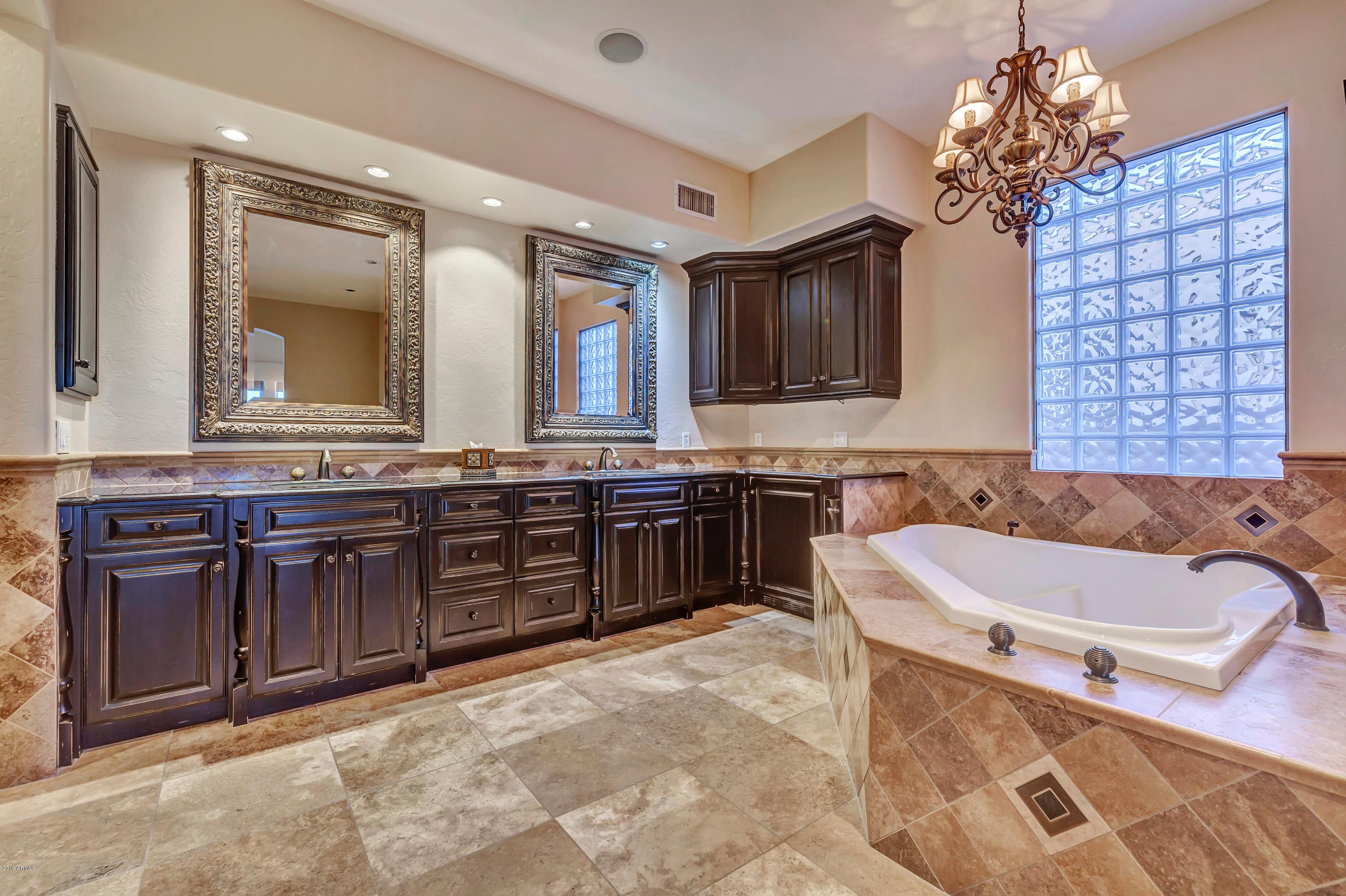 9327 East Mountain Spring Road Scottsdale, AZ 85255 - Photo 25 of 63 MASTER BATH