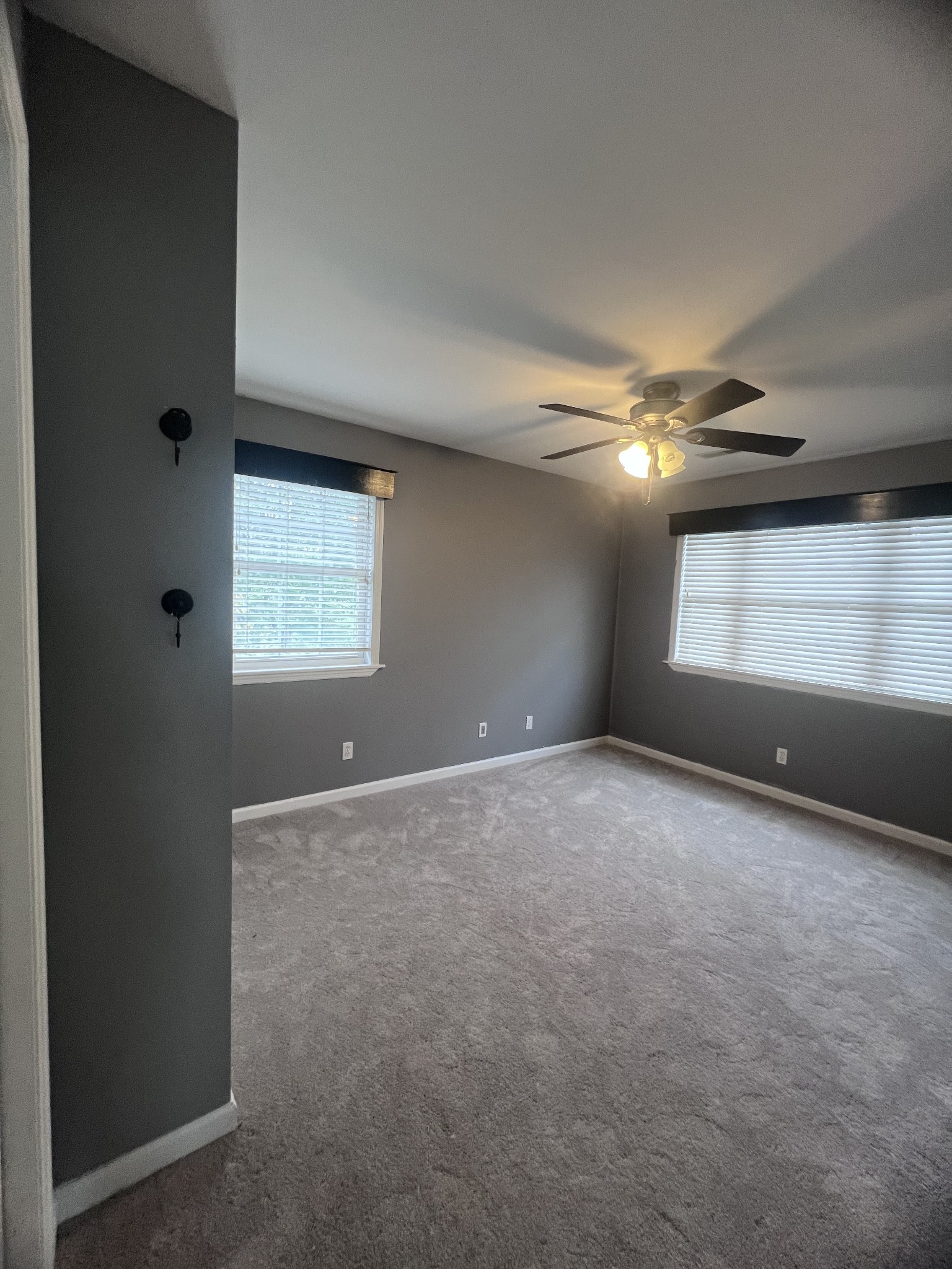2668 Ragsdale Road Manchester, TN 37355 - Photo 28 of 32 a view of an empty room with a window