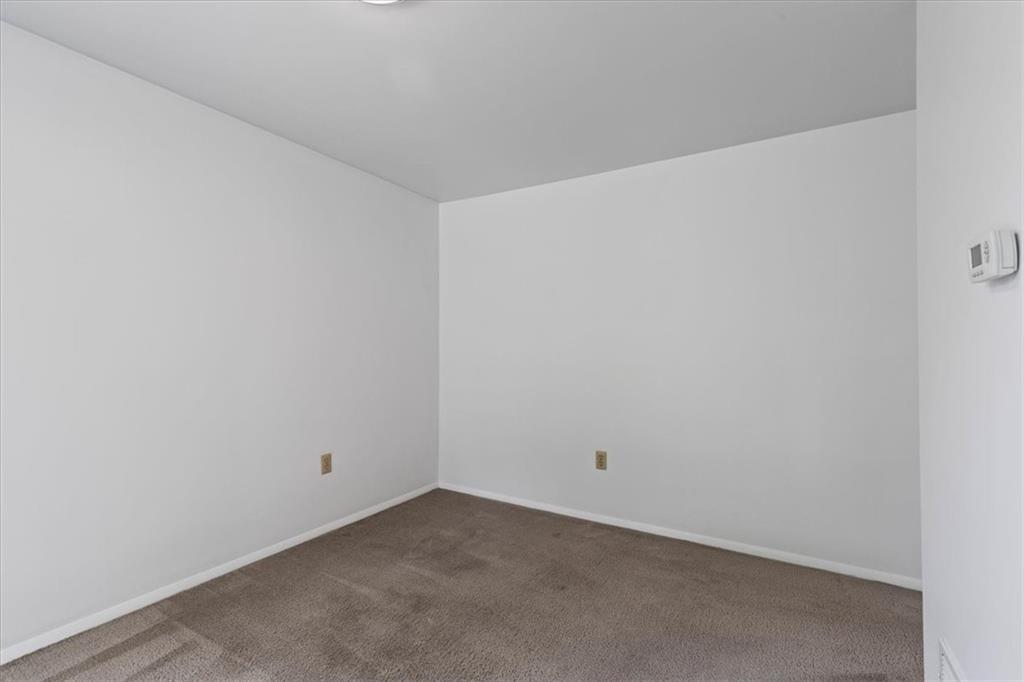 92 Seavey Road Pittsburgh, PA 15223 - Photo 13 of 25 Gallery Image 13