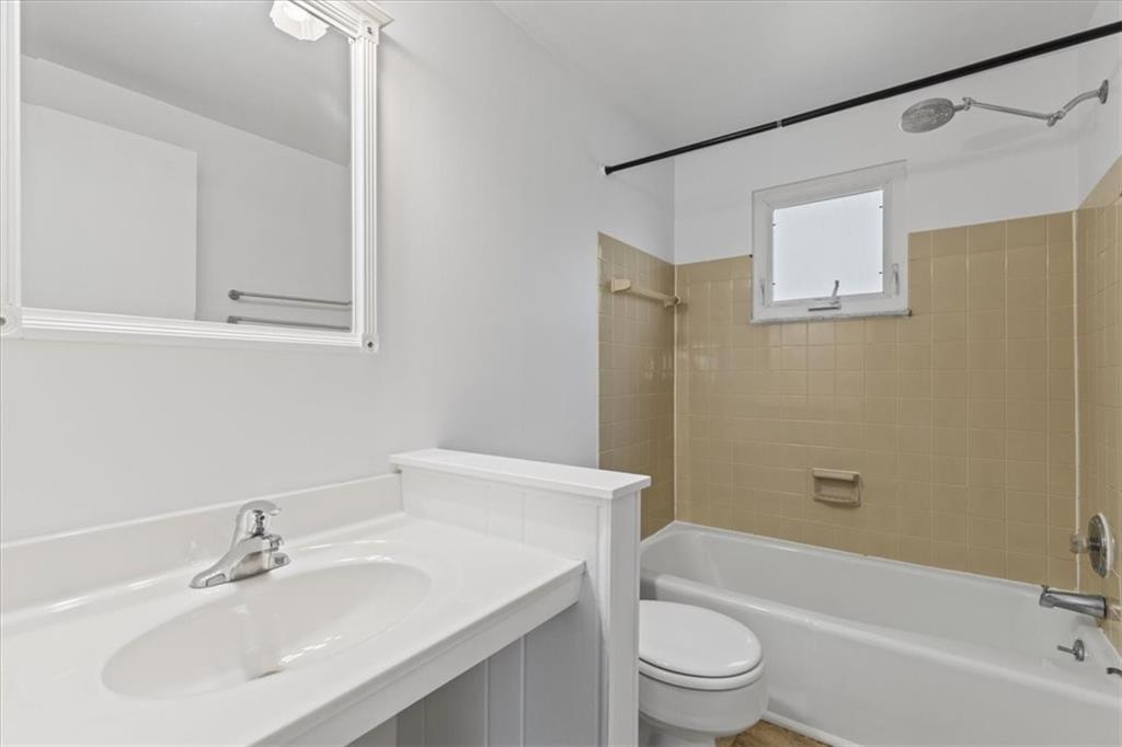 92 Seavey Road Pittsburgh, PA 15223 - Photo 14 of 25 Gallery Image 14