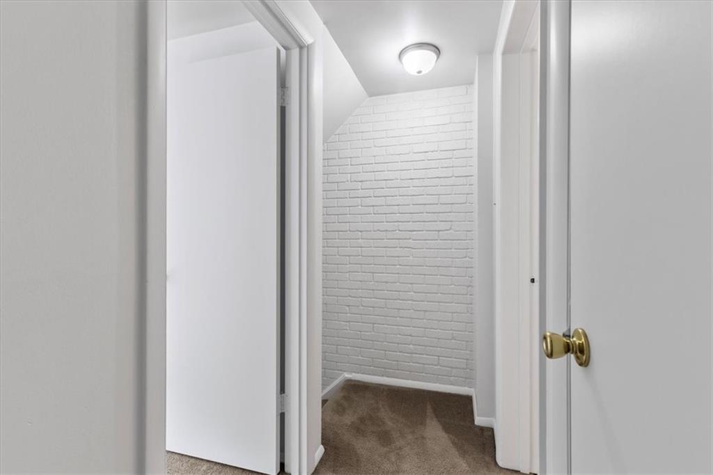 92 Seavey Road Pittsburgh, PA 15223 - Photo 21 of 25 Gallery Image 21