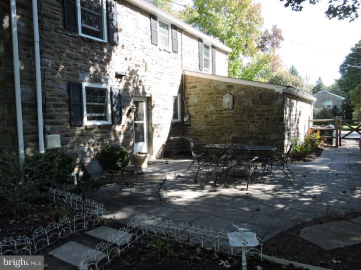 1014 Union Meeting Road Blue Bell, PA 19422 - Photo 18 of 23 Patio